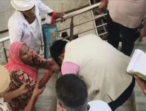 पाली में बुजुर्ग दंपती की फरियाद सुन भावुक हुए कलेक्टर, बोले- आज ही होगा काम